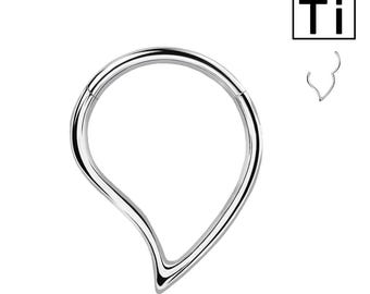 Piercing Cerchio Clicker in Titanio a Forma di Goccia