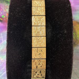 Vintage Andreas Daub bracelet with rose pattern, hard gold plated, circa 1940s