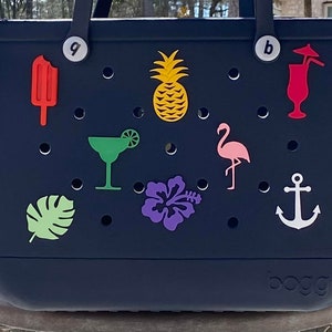 bogg bolsa initial charms