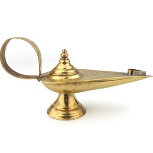 Antique Aladdin Lamp, Hand Engraved Aladdin Lamp, Brass Aladdin Lamp