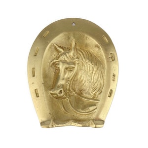 Posacenere in ottone antico, posacenere in ottone vintage, posacenere in ottone massiccio, posacenere a forma di cavallo in rilievo, posacenere a forma di ferro di cavallo