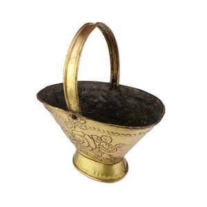 Antique Brass Planter, Brass Engraved Jardiniere, Vintage Brass Flowers Basket Jardiniere