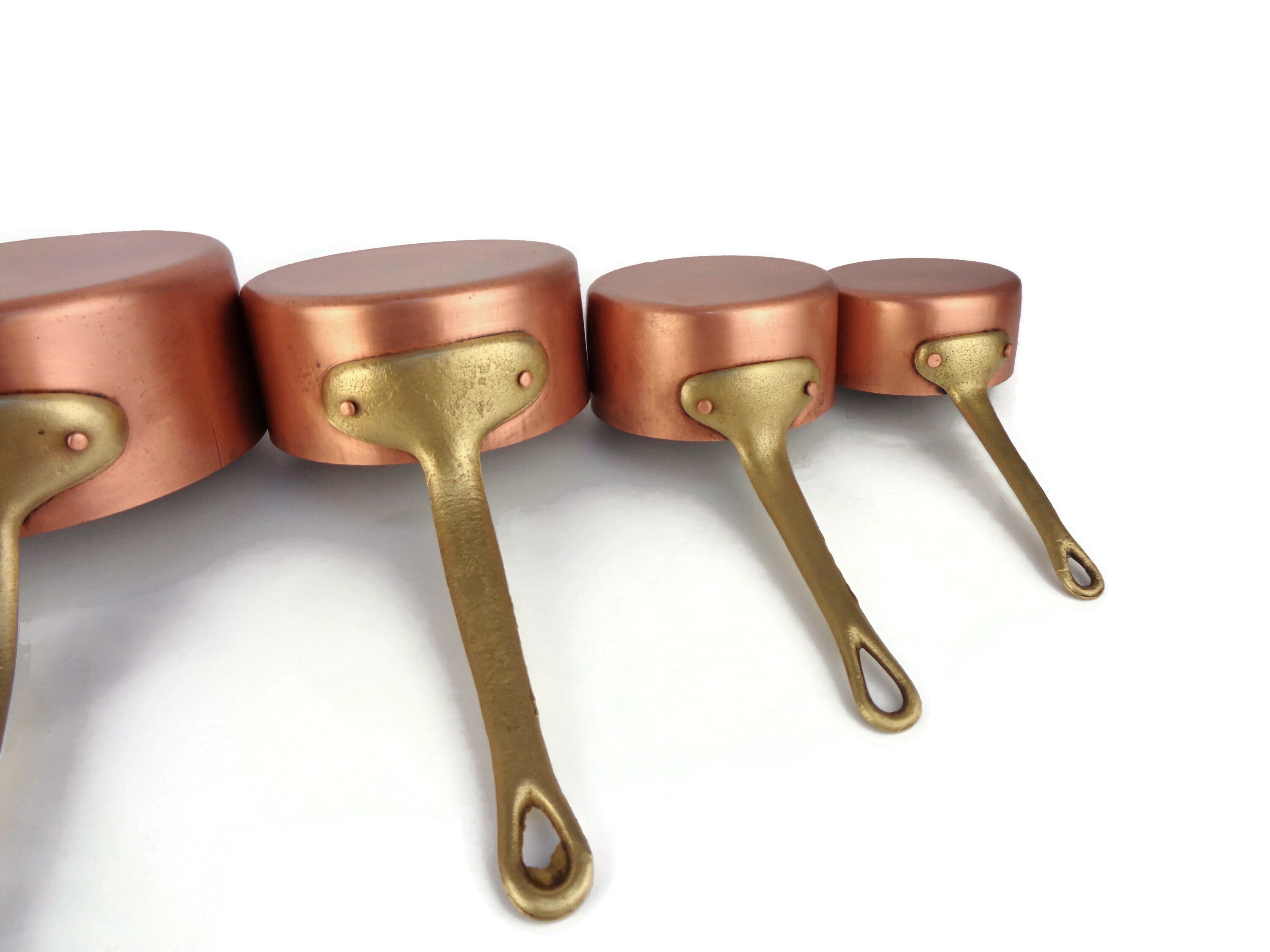 ヴィンテージ銅製ソースパン6個セット（真鍮ハンドル付き）、銅製調理