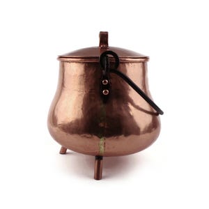 Vintage Copper Cooking Pot With Lid
