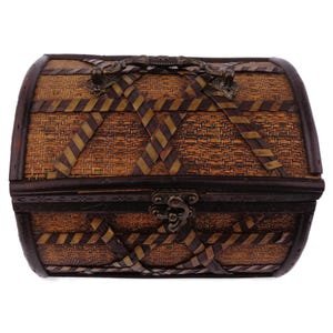 Vintage Wooden Jewelry Box, Wooden Storage Box, Antique Style Jewelry Box, Wooden Storage Box, Medium Sized Chest With Handle