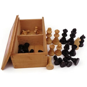 Vintage Staunton Boxwood Chess Set Original Wooden Box House Martin,Collectible  Chess Game Set
