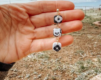 Floral Skull Earrings – Handmade Gothic Clay Jewelry for Witchy Style