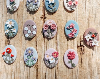 Personalized Birth Flower Stud Earrings, Custom Floral Earrings , Dainty Minimalist Jewelry, Gift for Her