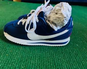 Nike Vintage Deadstock Athletic Running Track Sneaker Shoe Low Top