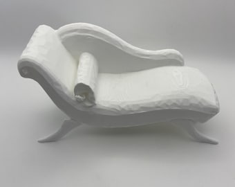 Luxury Dollhouse Spa Day Bed – Version Two (1:12 Scale)