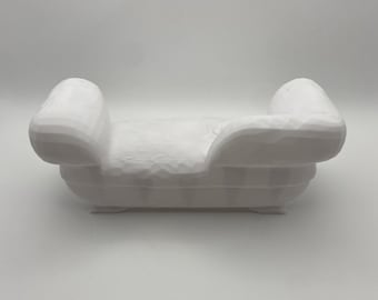 Luxury Dollhouse Spa Day Bed – Version One (1:12 Scale)