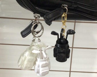 3D Printed Golf Bag Keychain: Miniature Golf Clubs Accessory