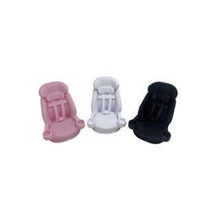 Mini Dollhouse Baby Car Seat – 1:12 Scale | Realistic Infant Carrier for Miniature Scenes - V6