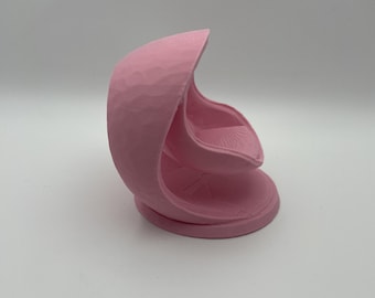Miniatura de asiento colgante futurista para bebé – Silla tipo cápsula para casa de muñecas y muebles de guardería