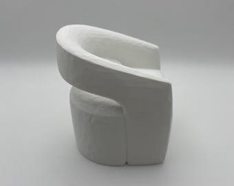 1:12 Modern Arm Chair – Realistic 3D Printed Dollhouse Furniture – Miniature Lounge, Office Seating