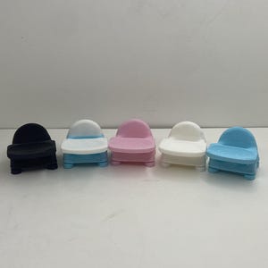 Miniature Baby Booster Feeding Seat – 3D Printed Replica | 1:12 Scale Dollhouse Accessory - V6