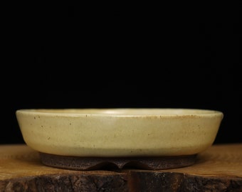 Small round bonsai pot (7 1/4")