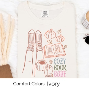 Cozy Book Babe Fall Shirt, Comfort Colors Autumn Tee for Readers, Cute Pumpkin Book Lover Graphic T-Shirt, Cozy Fall Reading Outfit