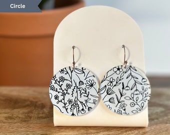 Floral Earrings, Flower Earrings, Black and White, Flower Doodle, Simple Earrings, Flower Lover, Classic Earring, Gift for Her, Gift for Mom