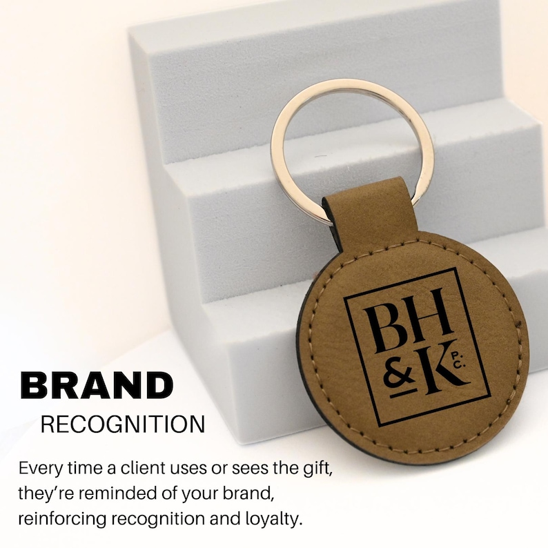 Custom logo leather keychain: brand recognition.