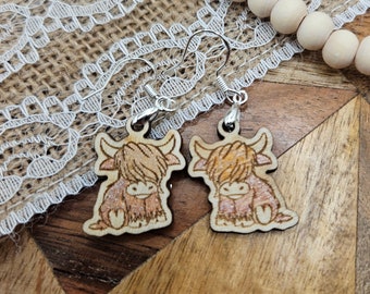 Highland Cow Dangle Earring