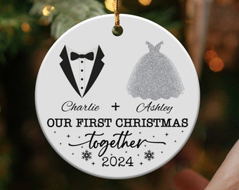 Il nostro primo Natale insieme 2024, ornamento nuziale personalizzato, regalo per gli sposi per coppia, regalo di Natale per gli sposi, regalo di nozze personalizzato