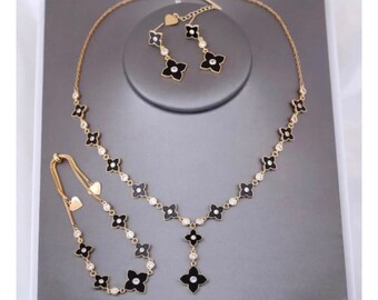 Louis Vuitton Clover - Etsy Singapore