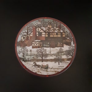 Bradford Exchange Collectible Plate Featuring Winter Scene With Horse and Sleigh Vintage