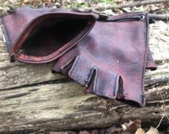 BIson Leather Fingerless Gloves