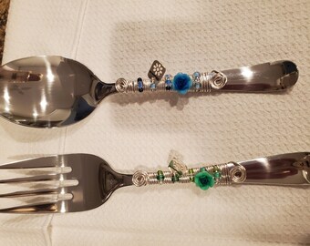 1 Item Beaded Service Piece