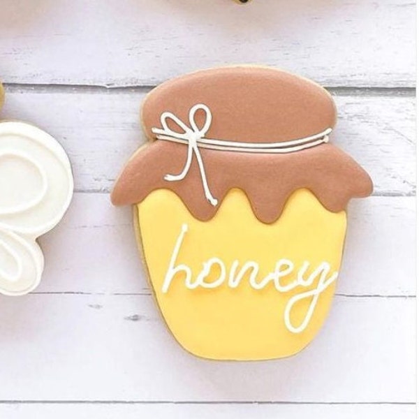 Honey Pot Cookie Cutter 4"