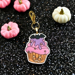 Halloween Cupcake Charm | Halloween Planar | 1 PC Acrylic Resin Planar Charm | Pastel Charm