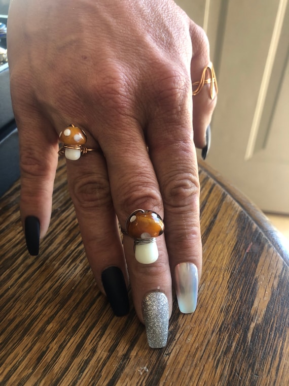 cottagecore mushroom/toadstool rings