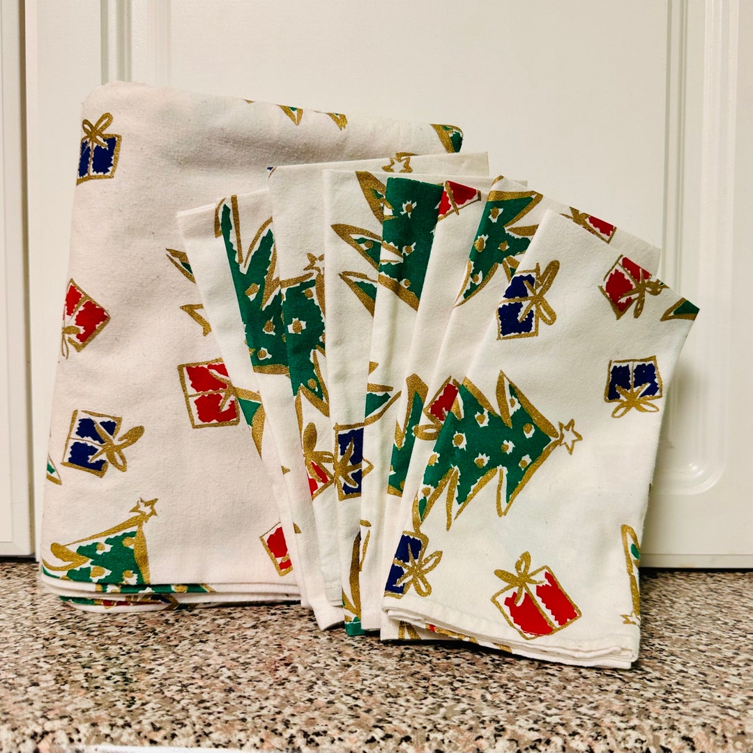 Vintage Christmas Linens Christmas Tablecloth Christmas Etsy