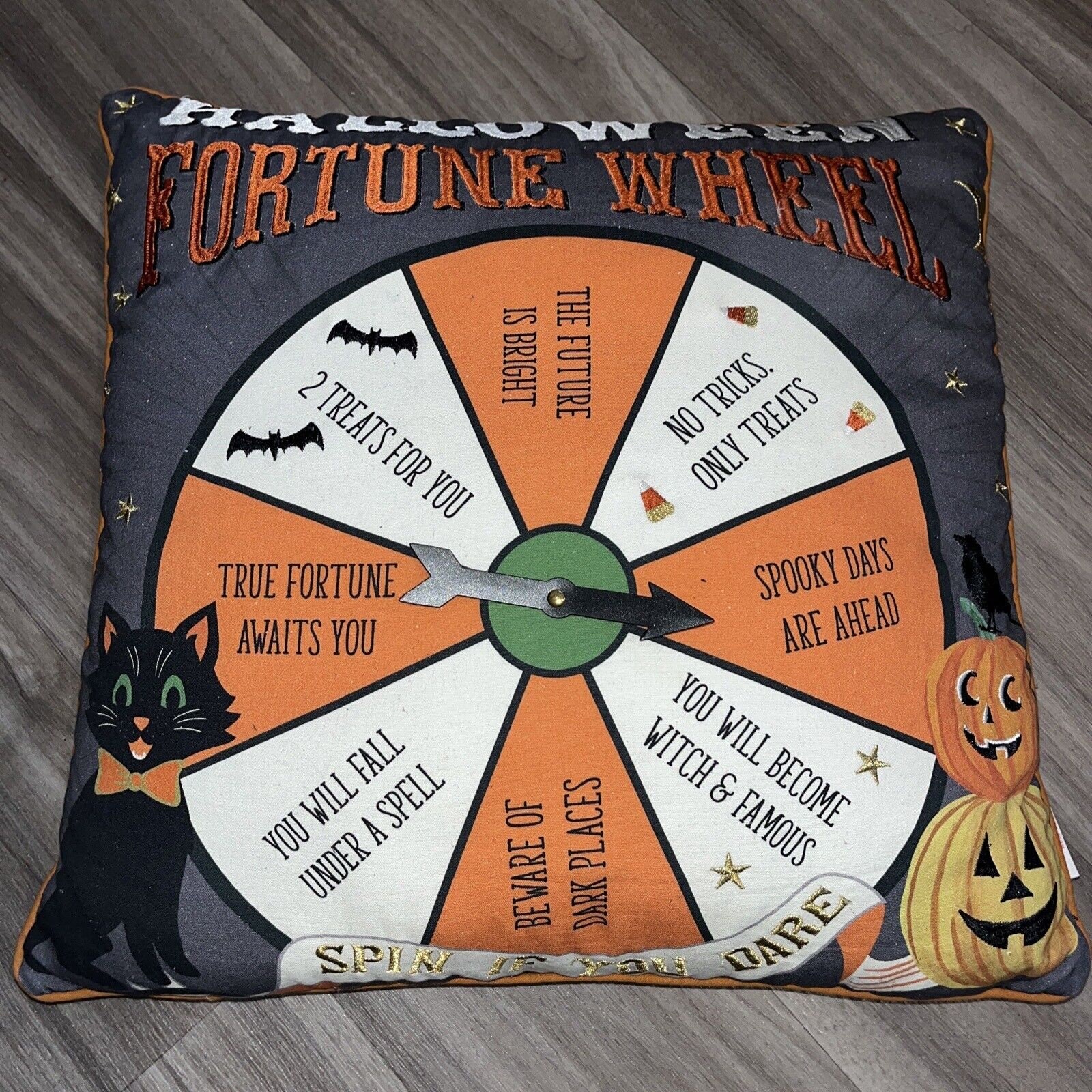 Isaac mizrahi halloween blanket sale