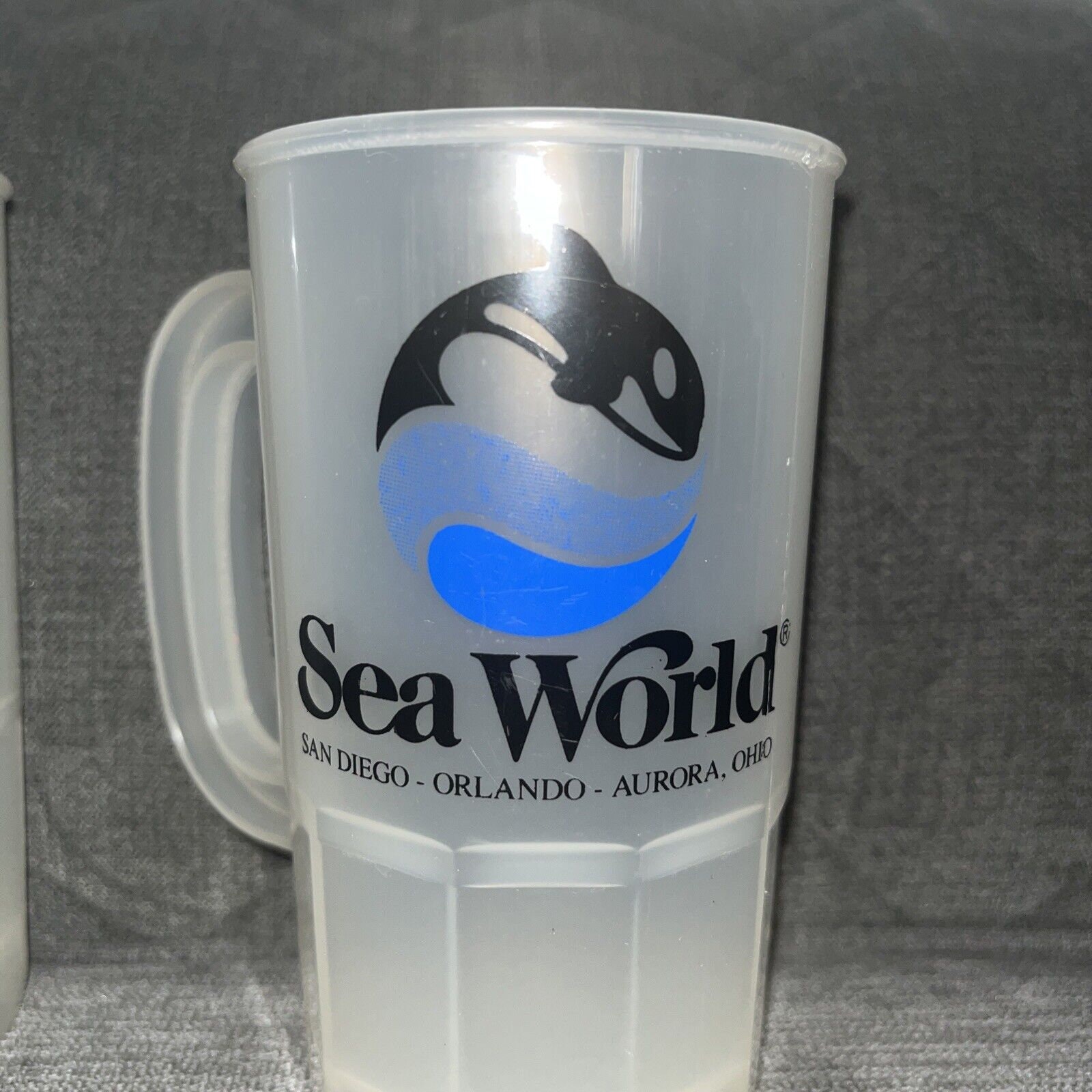 Sea World Amusement Park Collectible Plastic Cup Mug Vintage Shamu X2 ...