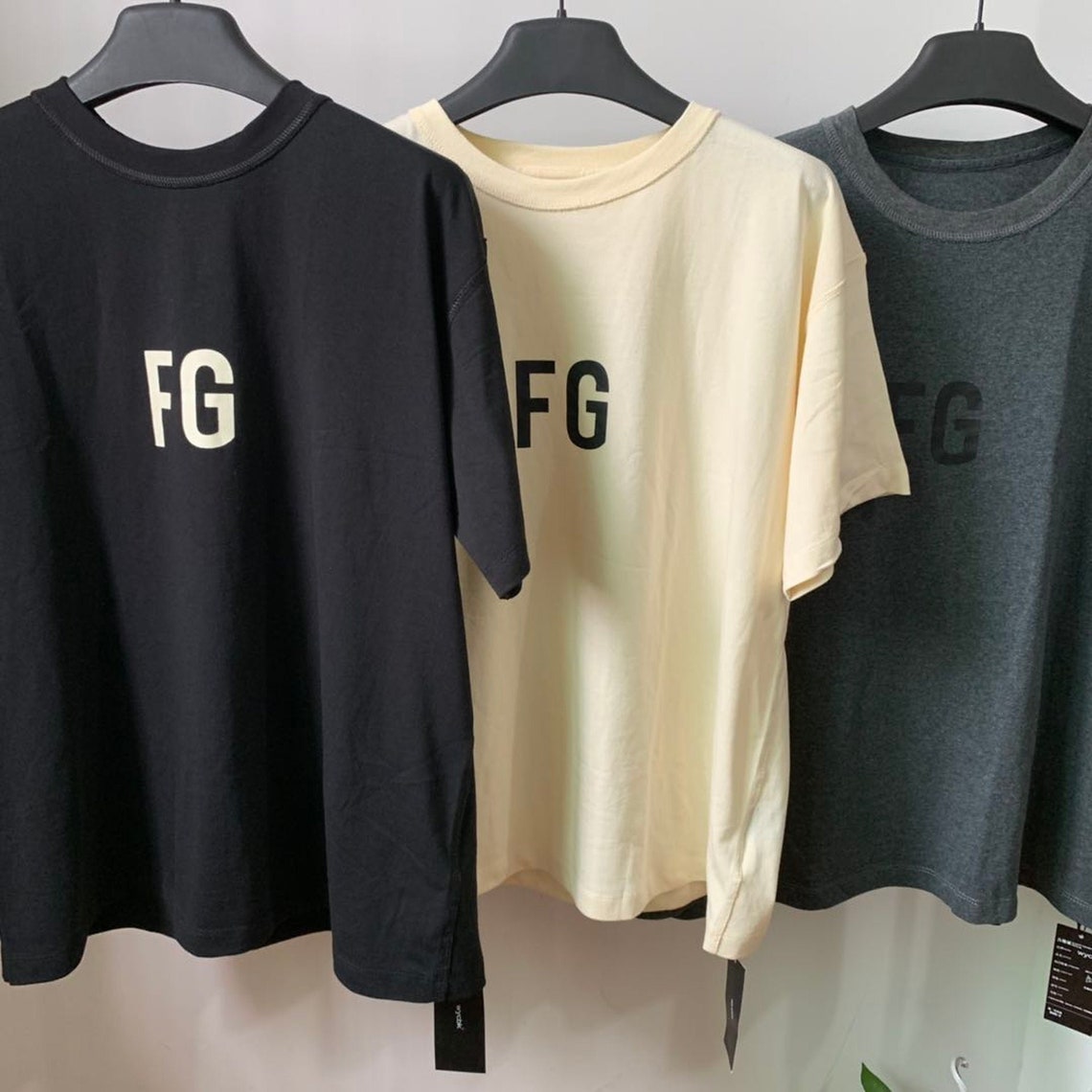 fear of god essentials shirt sizing