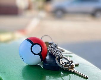 PokeBall Keychain Container / Twist off Key Chain/ EDC