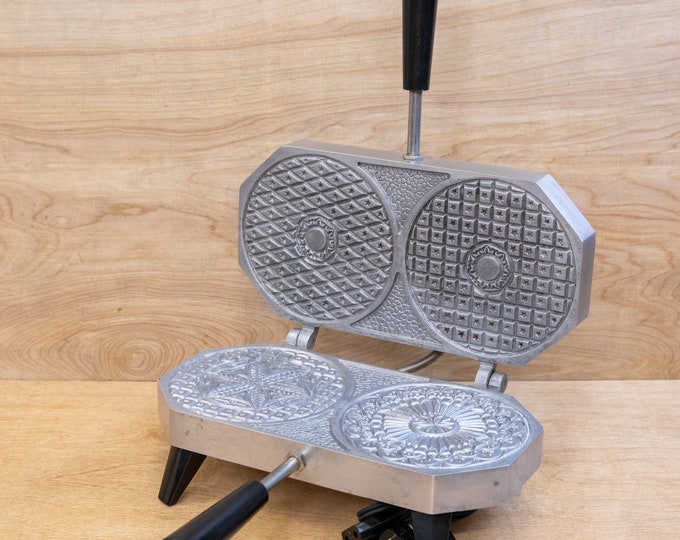 Dolce Pizzelle Press, Vintage Waffle Maker, Model 300EP Pizzelle Baker