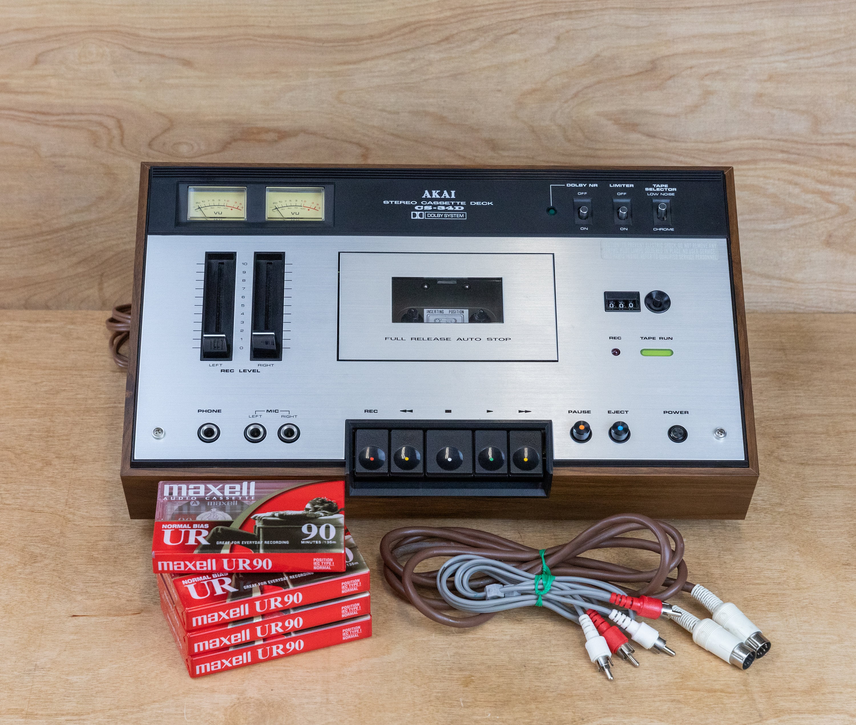 Vintage 1970s Tape Deck, 1978 AKAI Stereo Cassette Deck CS-34D