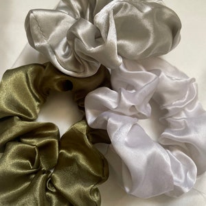 Earthy toned scrunchie set