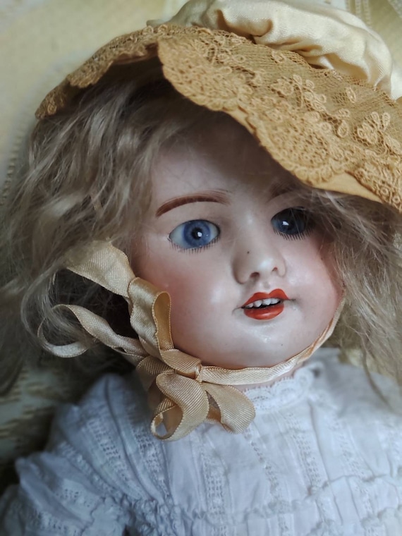 SFBJ 60 French Antique Vintage Doll Size 19 SFBJ 60 French Antique Vintage Doll Size 19