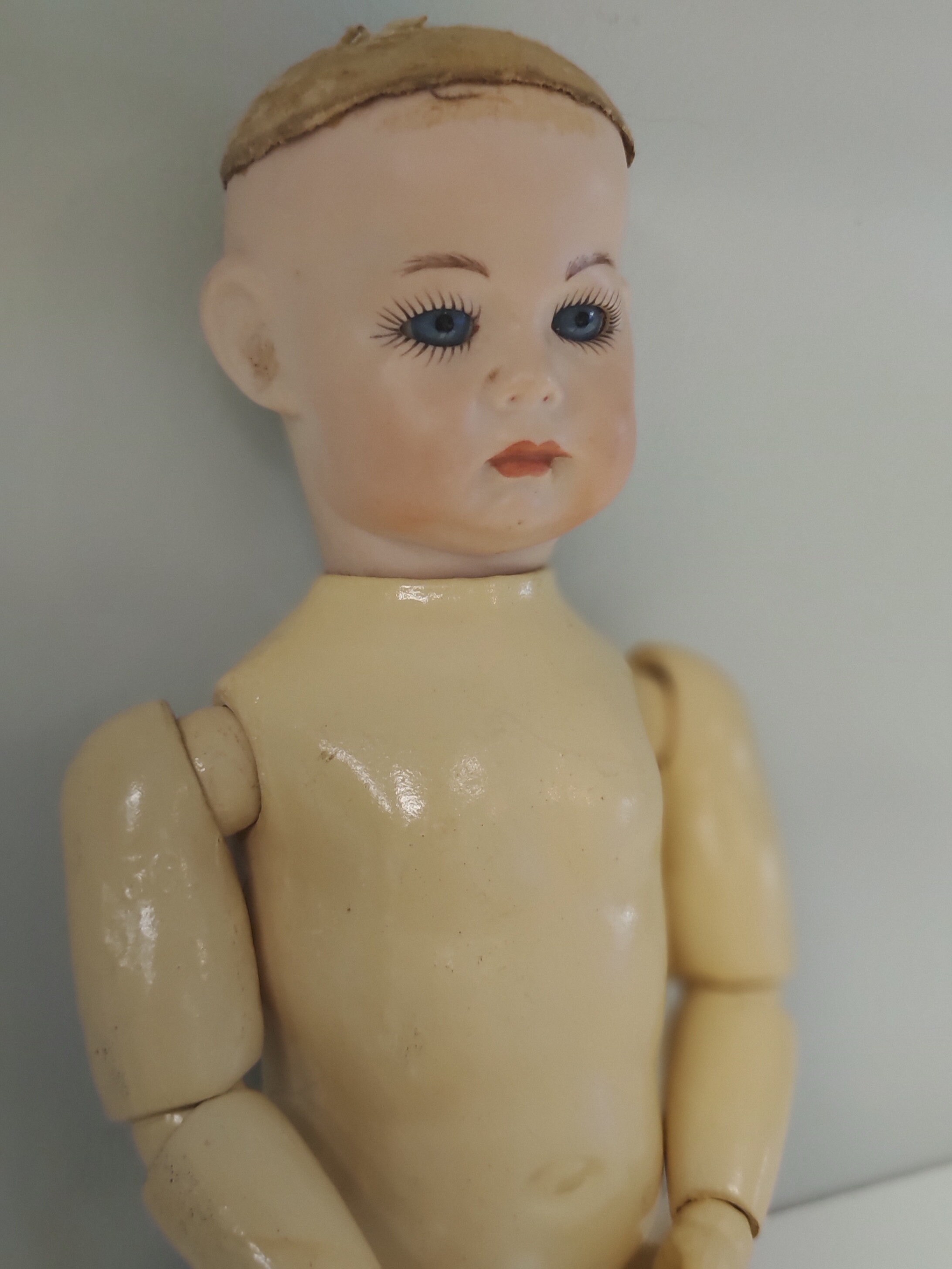 TRÈS JOLIE PETITE POUPÉE ANCIENNE MIGNONNETTE SIMON HALBIG 890