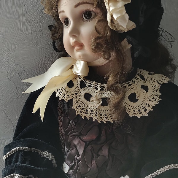 Reproduction de poupée JUMEAU vintage française bouche fermée