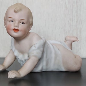 Heubach Vintage antique  Crawling Piano Baby