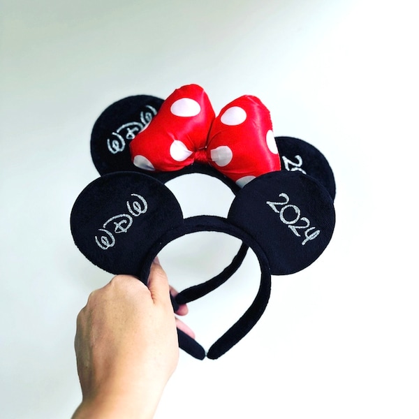 Disneyworld ears personalised family trip Minnie Mouse Mickey plush deluxe premium quality glitter magical Florida 2024
