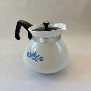 Vintage Corning Ware Cornflower 6-cup Stovetop Teapot Tea Kettle with Steeping Basket and Handle