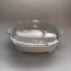 Vintage Corning Ware 2 Pc Rounded Square Casserole Dish Food Storage Container Tupperware with Glass Pyrex Lid - Model P9C1