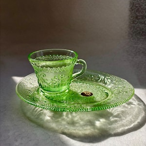 Vintage Tiara Exclusive Indiana Glass Chantilly Green Floral Diamond Patterns Lunch Set - Set of 4, 8, 12 or 16