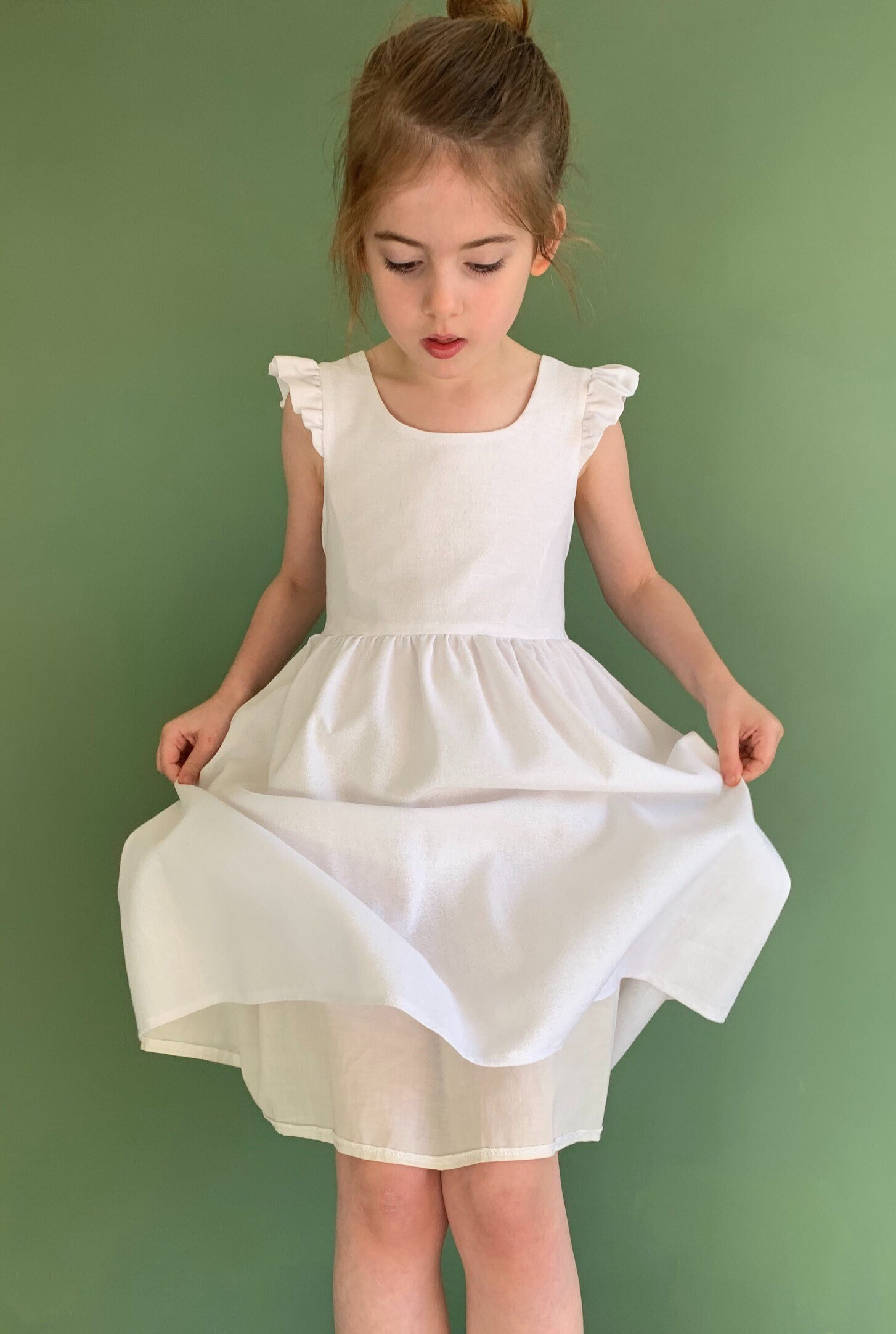 White Flower Girls Linen Pinafore Dress / Girls White Wedding Etsy